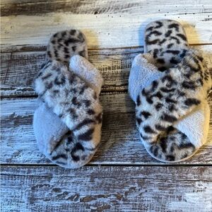 Leopard Print Women's Slippers